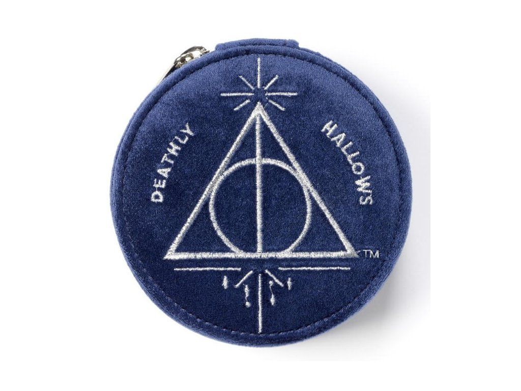 Harry Potter šperkovnice Relikvie smrti The Carat Shop - detail výšivky symbolu Death Hallows na sametu